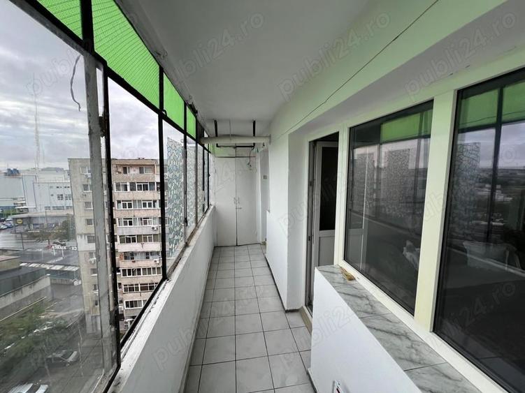 Apartament cu 2 camere decomandat în Republicii