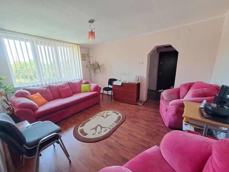 Apartament cu 2 camere semidecomandat în Ultracentral