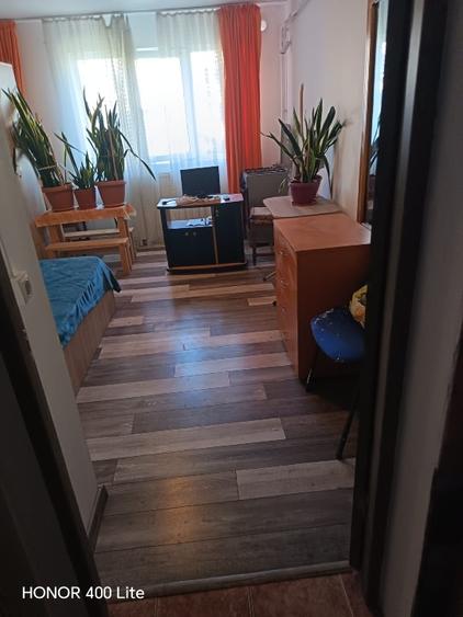 Garsonieră semidecomandată în Prundu