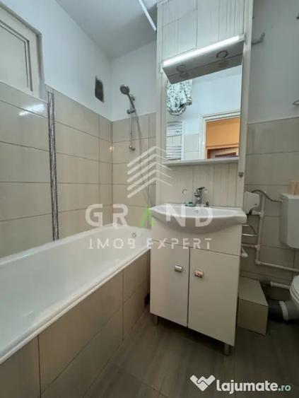 Garsonieră în Central