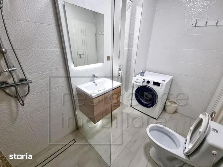 Apartament cu 3 camere semidecomandat, mobilat în Bună Ziua