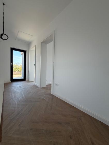 Casă individuală cu 4 camere cu Teren 520 Mp în Miroslava