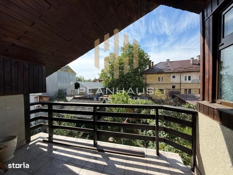 Apartament cu 4 camere în Central
