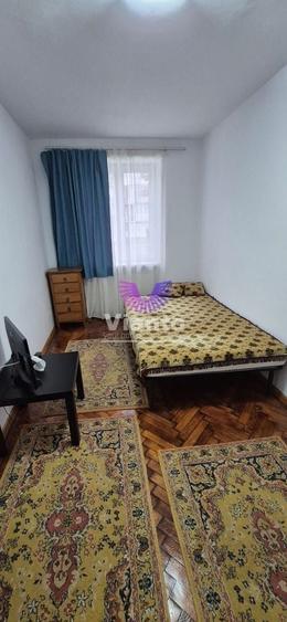 Apartament cu 3 camere decomandat, mobilat în Terezian