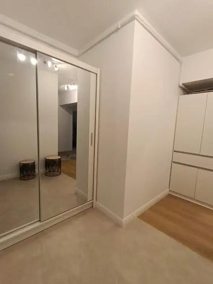 Apartament cu 2 camere decomandat, mobilat în Vitan Mall
