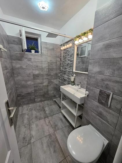Apartament cu 2 camere semidecomandat în Tudor Vladimirescu