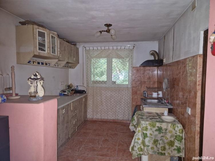 Casă cu 4 camere cu Teren 700 Mp în Colun