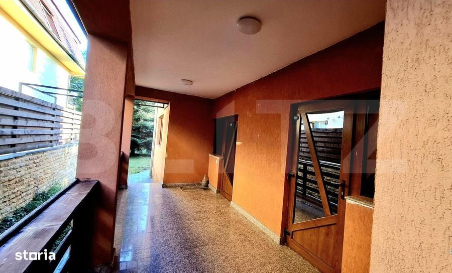 Casă cu 4 camere decomandat în Bună Ziua