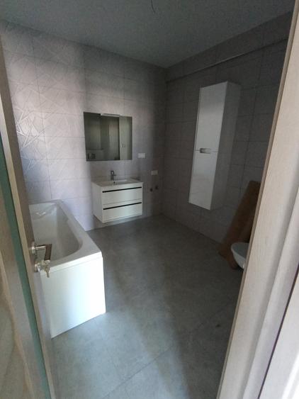 Exclusiv - Apartamente finalizate 2 camere și 3 camere -Loc parcare - 17