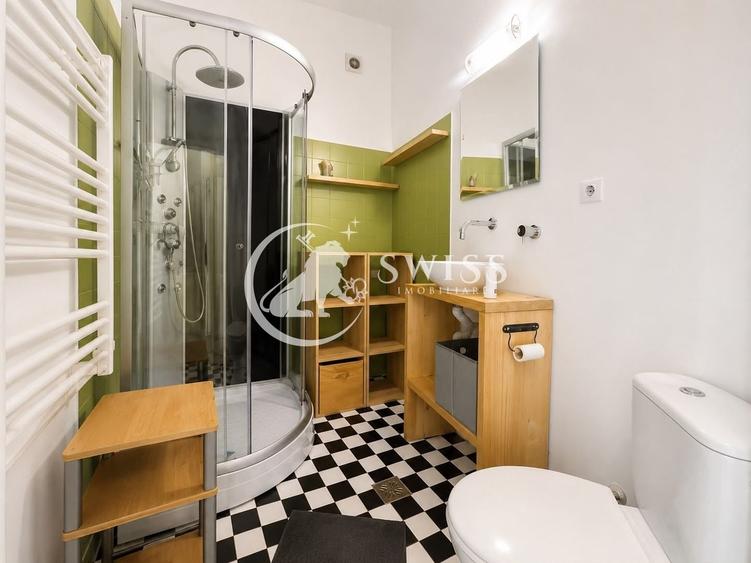 Casă individuală cu 3 camere cu Canalizare în Central