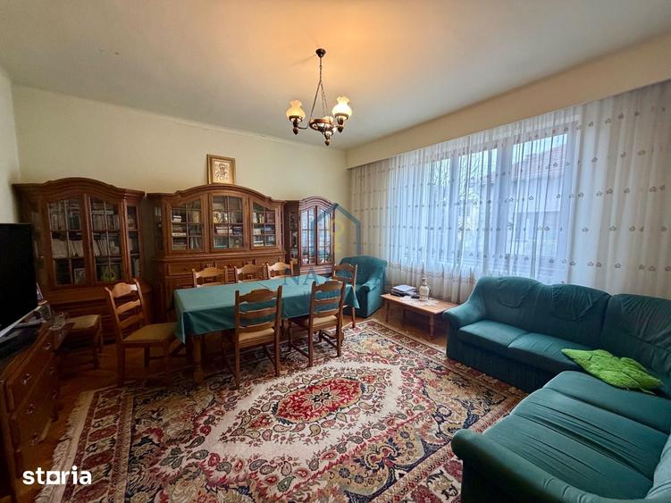 Casă cu 3 camere cu Teren 328 Mp în Central