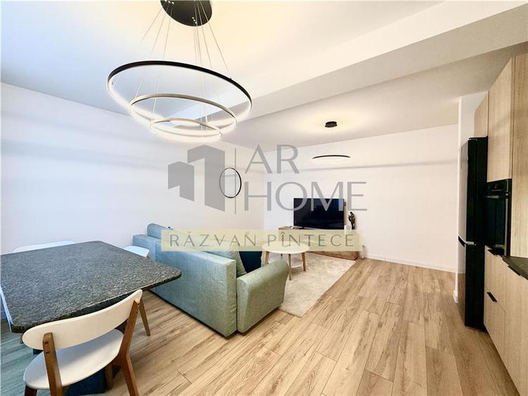 Apartament cu 3 camere decomandat, mobilat în Mărășești