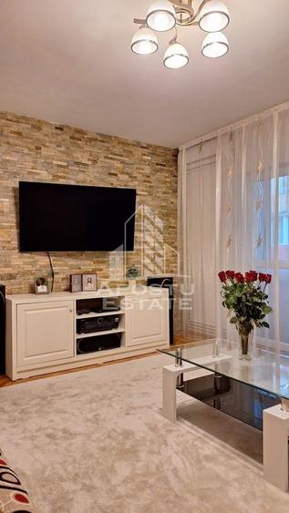 Apartament cu 4 camere decomandat, mobilat în Complex Studențesc