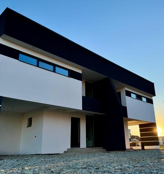 Duplex cu 4 camere cu Canalizare în Sebeș