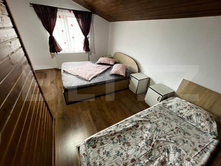 Casă individuală cu 6 camere cu Canalizare în Beclean