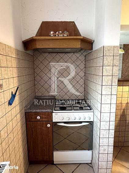 Apartament cu 3 camere în Iosia