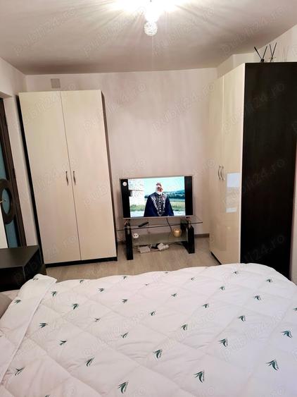 Garsonieră decomandată în Rogerius