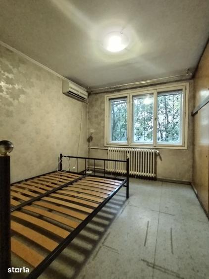 Apartament cu 2 camere decomandat în Vitan