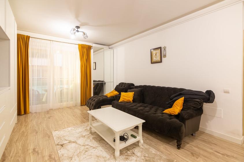 Apartament cu 2 camere decomandat, mobilat în Central