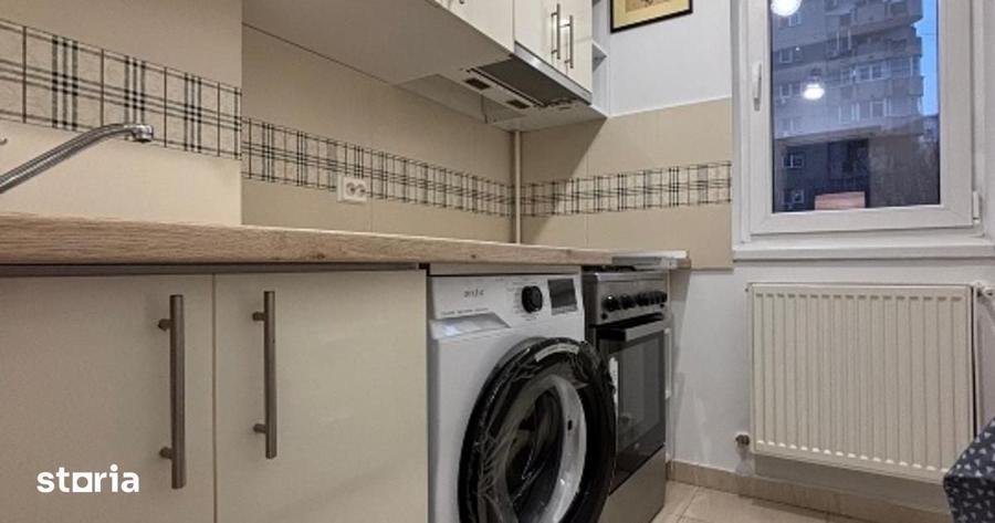 Apartament cu 2 camere semidecomandat în 13 Septembrie