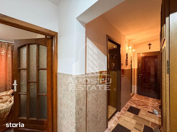 Apartament cu 2 camere decomandat în Freidorf