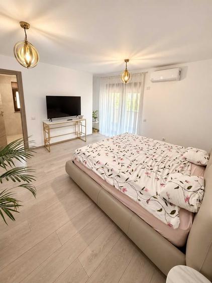 Casă cu 4 camere în Bratia din Deal