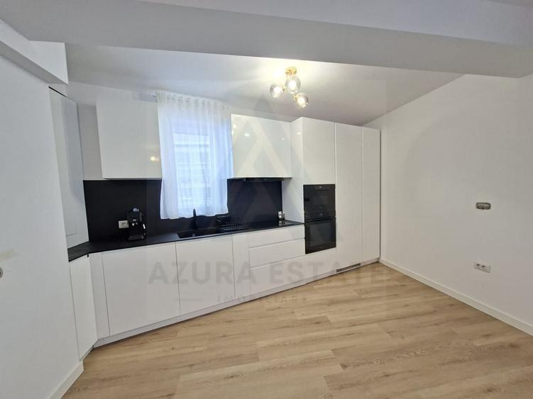 Apartament cu 3 camere semidecomandat, mobilat în Șelimbăr