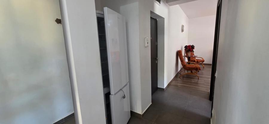 2camdec+parcare, str.Solstitiului 8, aprox. 13min metrou D.Leonida - 14