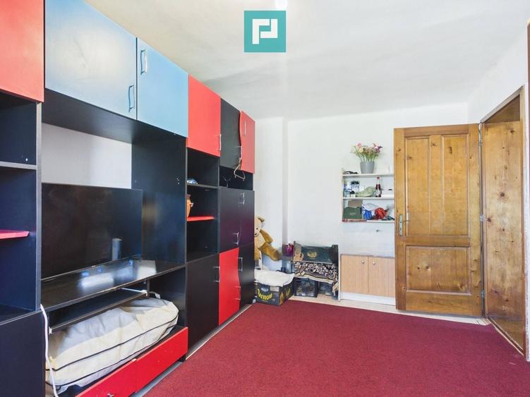 Apartament cu 2 camere decomandat, mobilat în Zimandu Nou