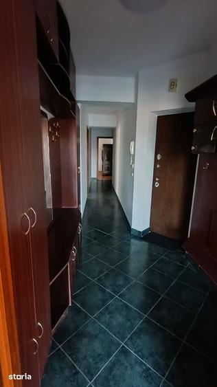 Apartament cu 4 camere în Primăverii
