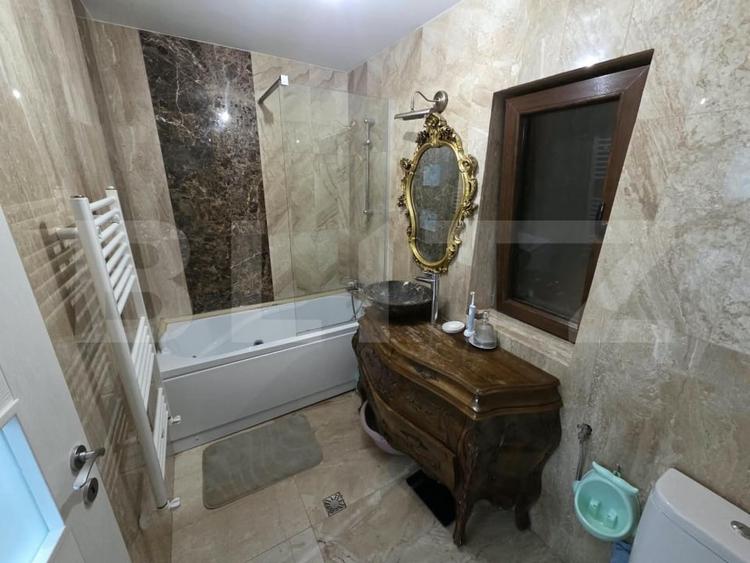Casă individuală cu 2 camere cu Canalizare în Central