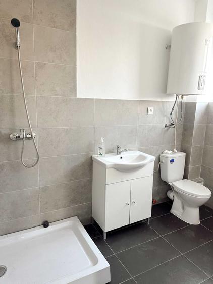 Spațiu comercial, de 350 mp, în Central