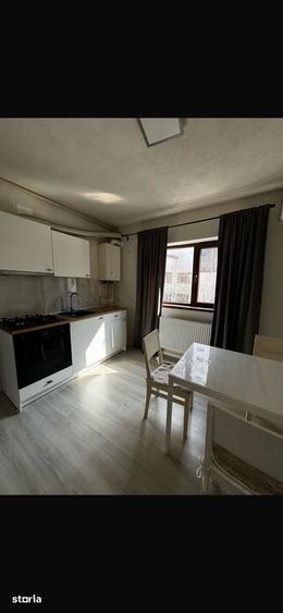 Apartament cu 2 camere în Unirii Sud