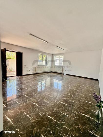 Casă cu 5 camere cu Teren 240 Mp în Apărătorii Patriei