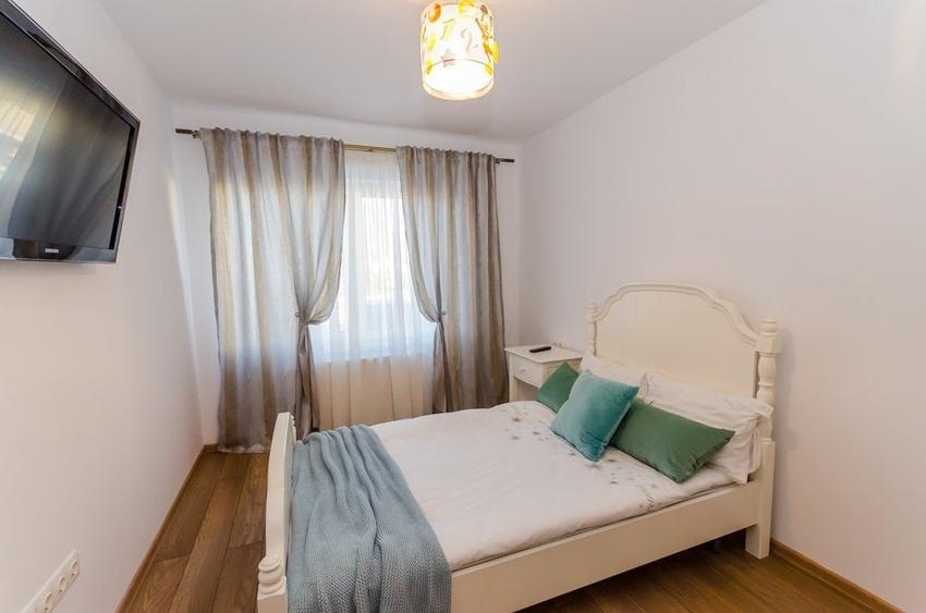 Apartament cu 3 camere decomandat, mobilat în Șelimbăr