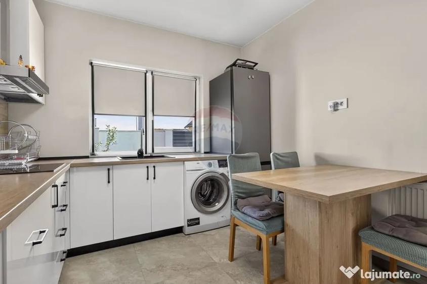 Casă cu 7 camere cu Teren 491 Mp în Vladimirescu