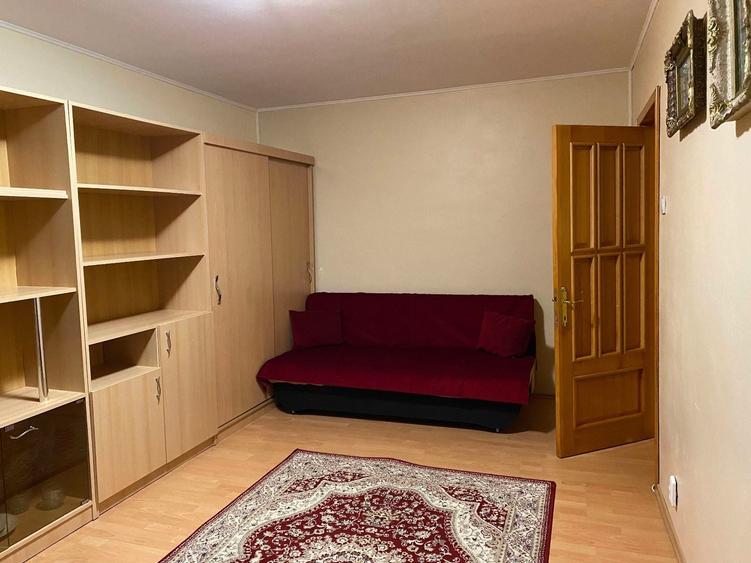 Inchiriez apartament 2 camere decomandat, etaj 2, Lujerului - 1