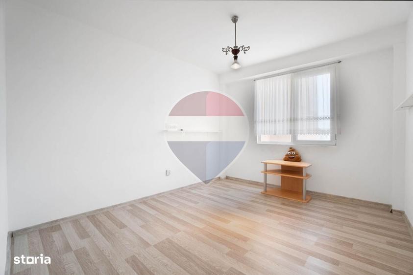 Apartament decomandat cu 2 camere Astra - L .C. Babes - Comision 0% - 15