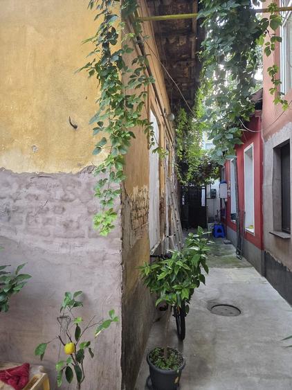 Proprietari vindem casa pe str. Viitorului intre Eminescu si ?tefan cel Mare - 4