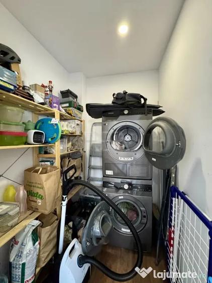 Apartament cu 3 camere decomandat în Banu Manta