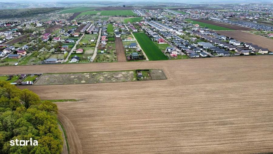 Teren de 500 mp, în Miroslava