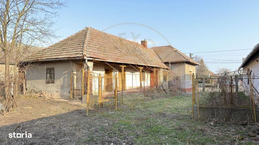 Casa 4 camere, Teren 2.948 mp Tiream SM - Comision 0% cumparator - 3