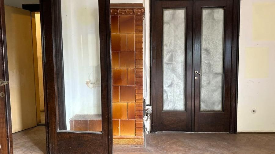 Apartament cu 4 camere semidecomandat în Alba Iulia