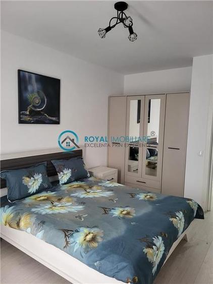 Apartament cu 2 camere decomandat în B-dul București
