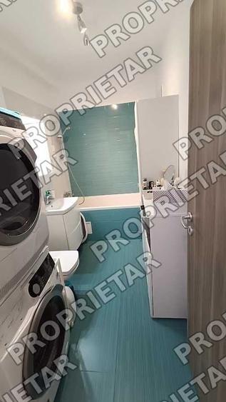 Apartament cu 2 camere semidecomandat, mobilat în Sud