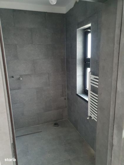 Casă cu 4 camere în Scutaru