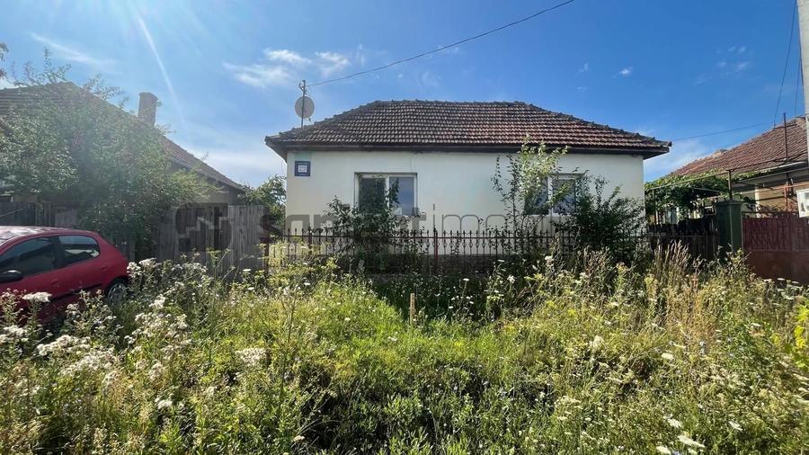 Casă individuală cu 2 camere cu Canalizare în Mierlău