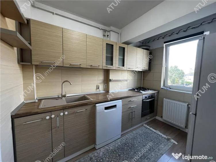 Apartament cu 3 camere decomandat în Turnișor