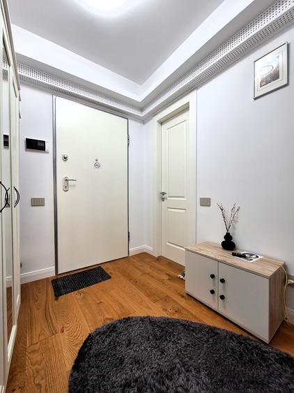 Apartament cu 2 camere semidecomandat, mobilat în Unirii