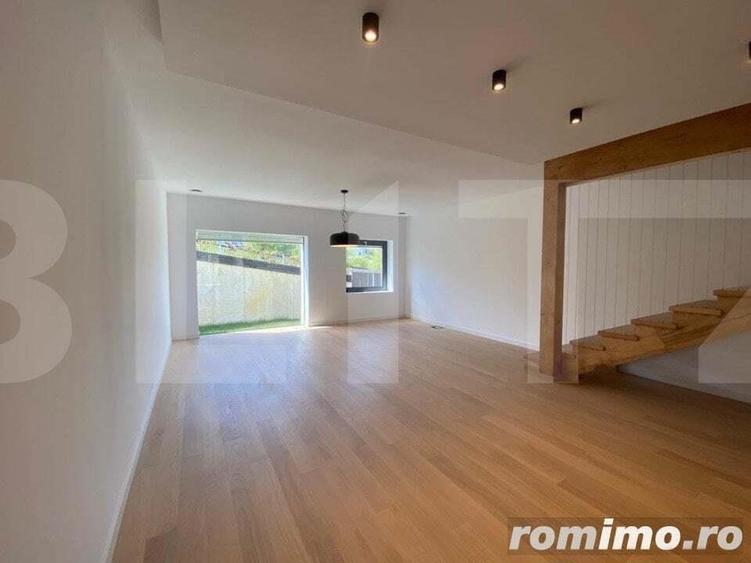Casă cu 5 camere cu Teren 298 Mp în Borhanci
